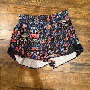 Lululemon Floral Print Women's Shorts in Black